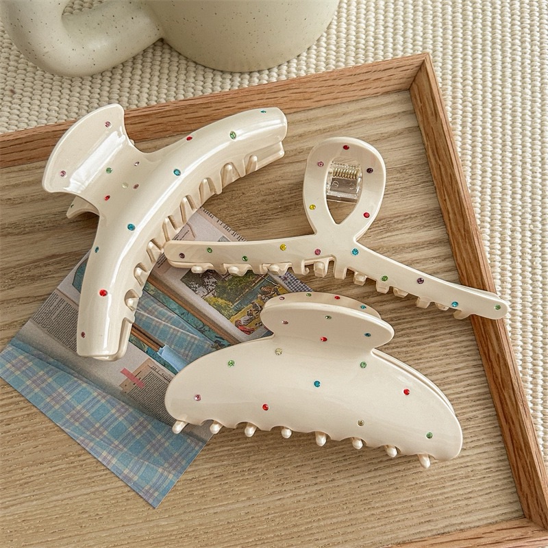 Аксессуары для волос кремового – обзор и цена Hair Care Lotion